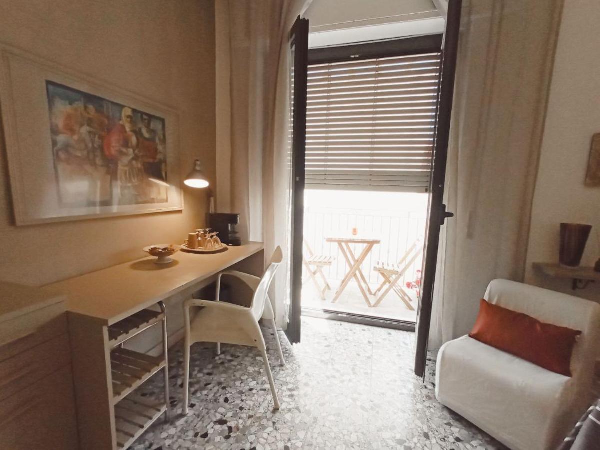 Отель Myhouse Ольбия Экстерьер фото